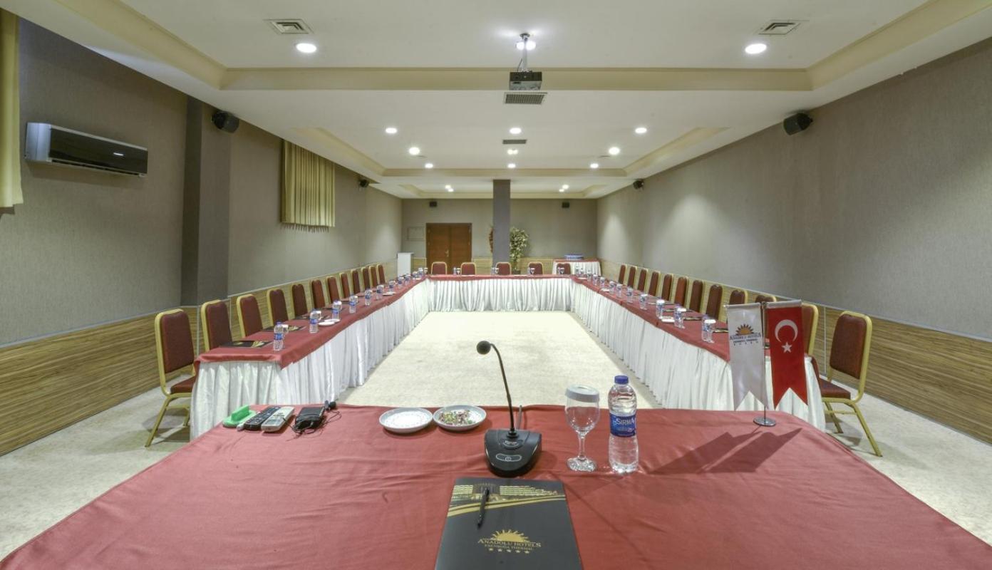 Anadolu Hotels Esenboga Thermal Exterior photo